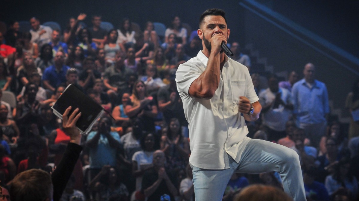 Steven Furtick